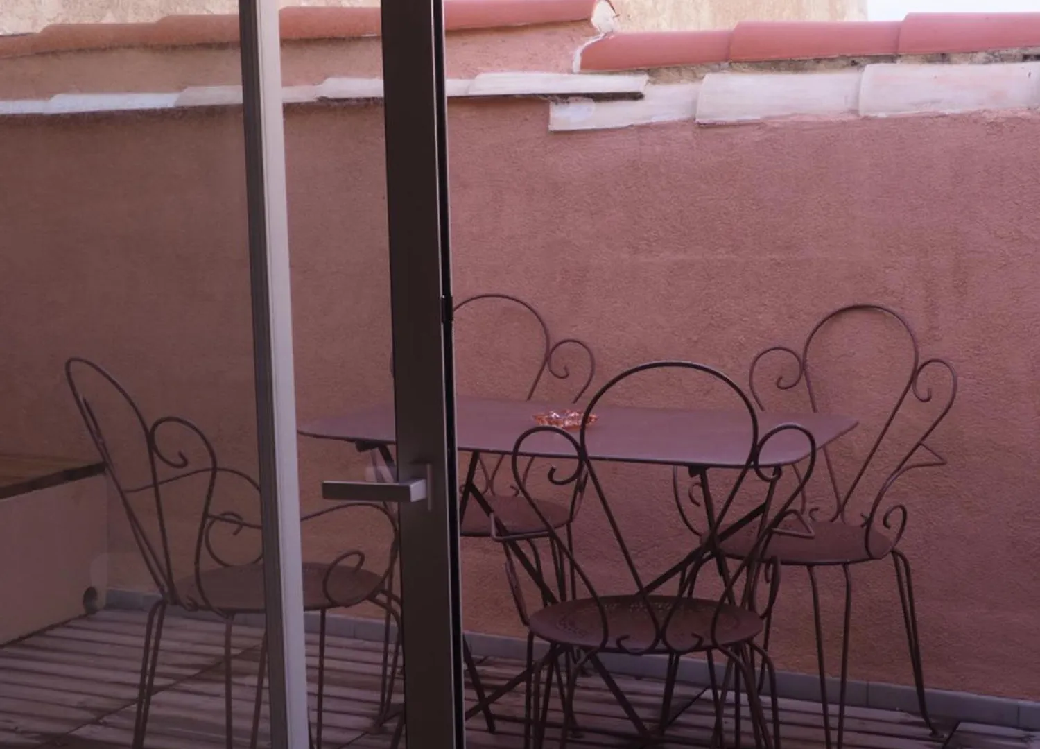 Bed & Breakfast Les Chambres De La Releve Marseille