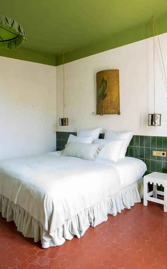 Les Chambres De La Releve Marseille Bed & Breakfast